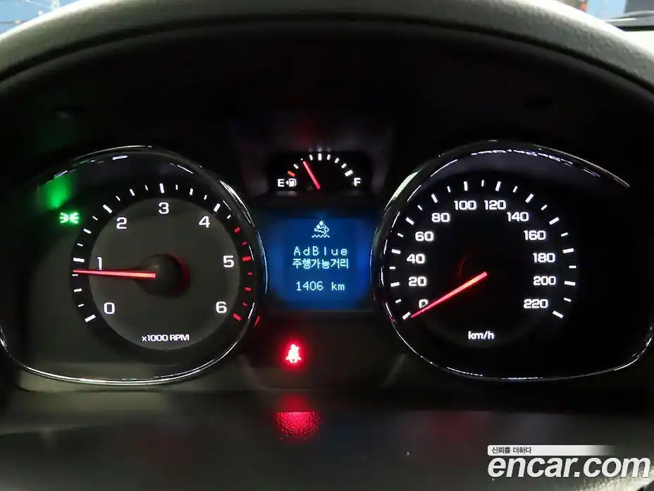 Chevrolet Captiva 2016 2.0 автомат (гидро), фото 8