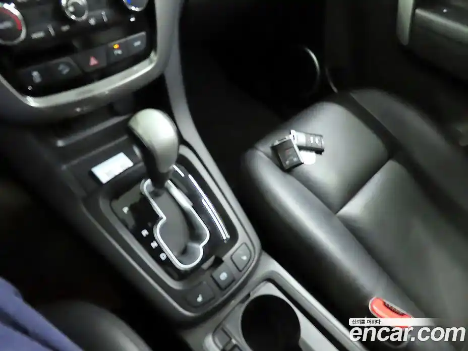 Chevrolet Captiva 2016 2.0 автомат (гидро), фото 9