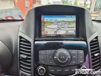 Chevrolet Orlando 2012 2.0 автомат (гидро), миниатюра 12