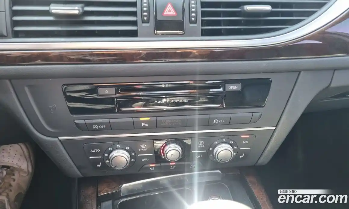 Audi A6 2015 3.0 автомат (гидро), фото 10