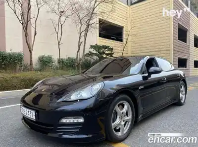 Porsche Panamera, 2011, 186 500 км