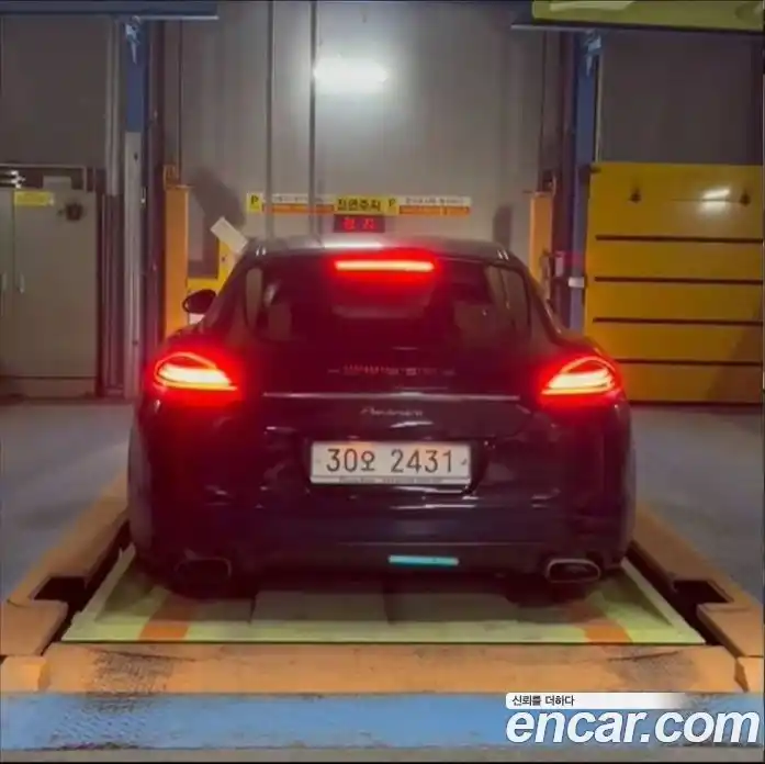 Porsche Panamera 2011 3.6 автомат (гидро), фото 9