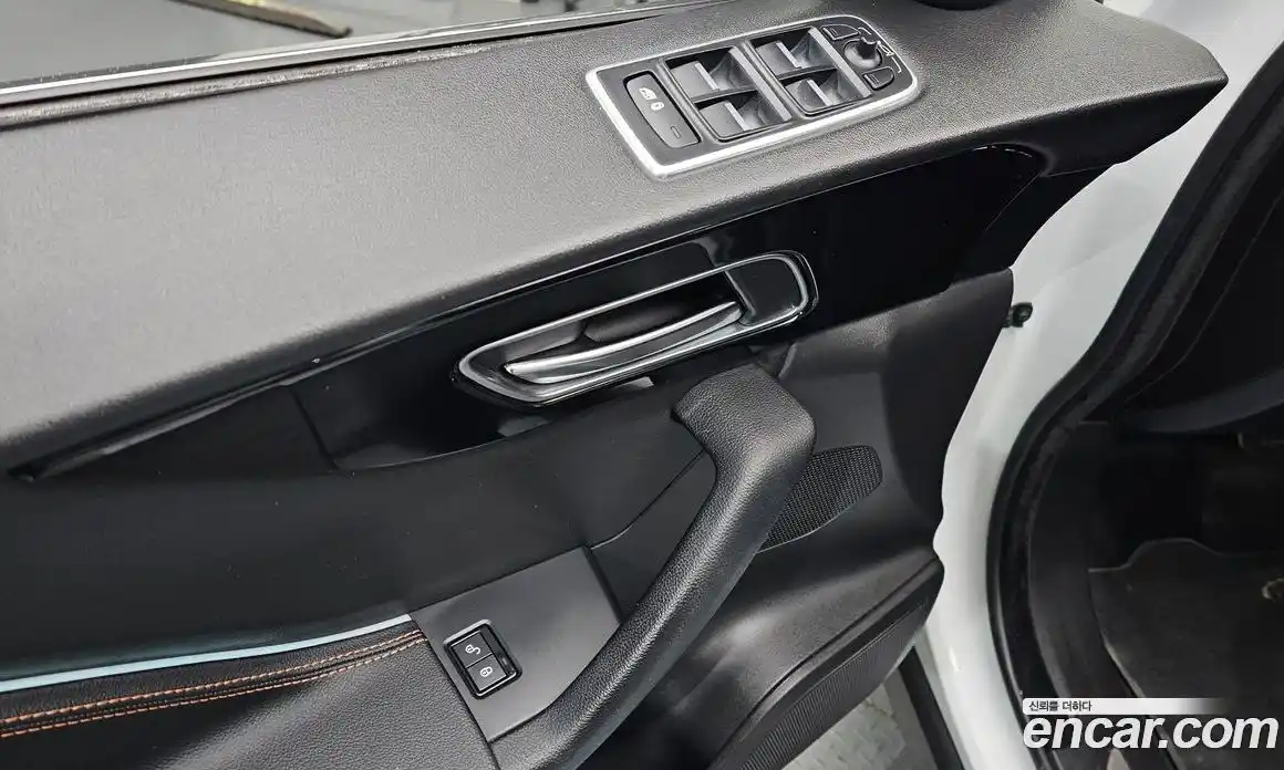 Jaguar F-Pace 2019 2.0 гидро, фото 16
