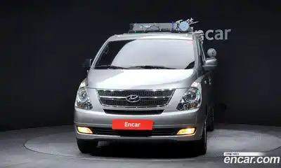 Hyundai Starex 2010 2.5 автомат (гидро), миниатюра 3