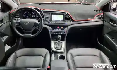 Hyundai Avante 2016 1.6 автомат (гидро), миниатюра 7