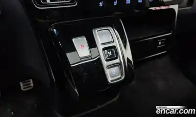 Hyundai Staria 2024 2.2 автомат (гидро), миниатюра 9