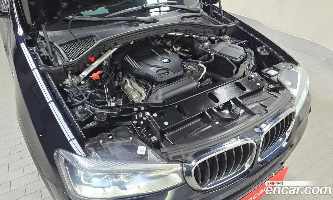 BMW X4 2017 2.0 автомат (гидро), фото 6