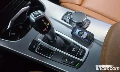 BMW X4 2017 2.0 автомат (гидро), миниатюра 9