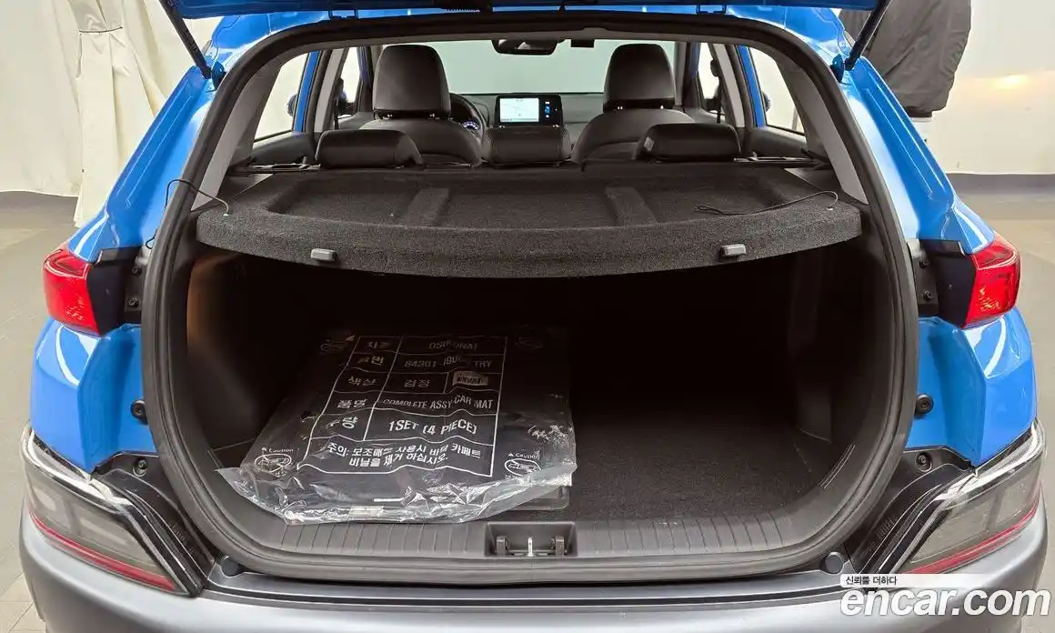 Hyundai Kona 2021 1.6 автомат (гидро), фото 20