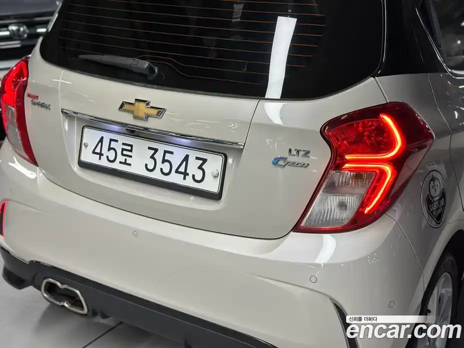 Chevrolet Spark 2015 1.0 автомат (гидро), фото 6