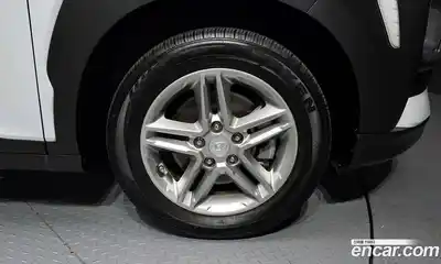 Hyundai Kona 2019 1.6 автомат (гидро), миниатюра 5