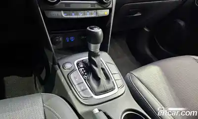 Hyundai Kona 2019 1.6 автомат (гидро), миниатюра 9