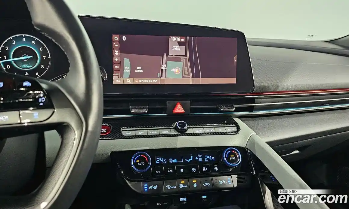 Hyundai Avante 2023 1.6 автомат (гидро), фото 16