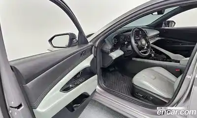Hyundai Avante 2023 1.6 автомат (гидро), миниатюра 10