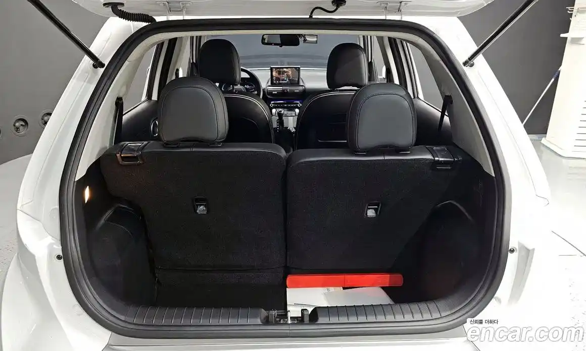 Hyundai Casper 2022 1.0 автомат (гидро), фото 19