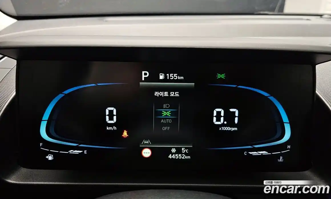 Hyundai Casper 2022 1.0 автомат (гидро), фото 7