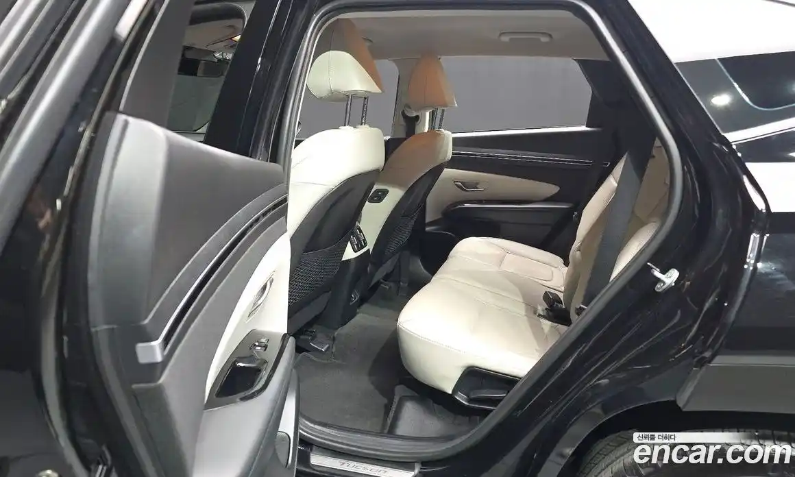 Hyundai Tucson 2022 1.6 автомат (гидро), фото 18