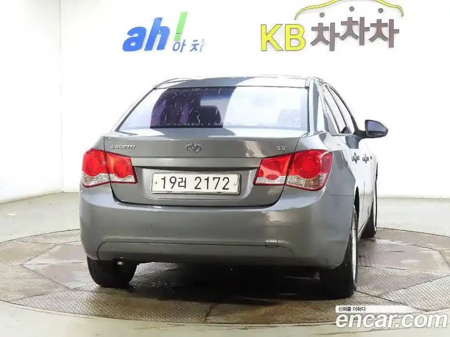 Chevrolet Lacetti 2009 1.6 автомат (гидро), фото 3
