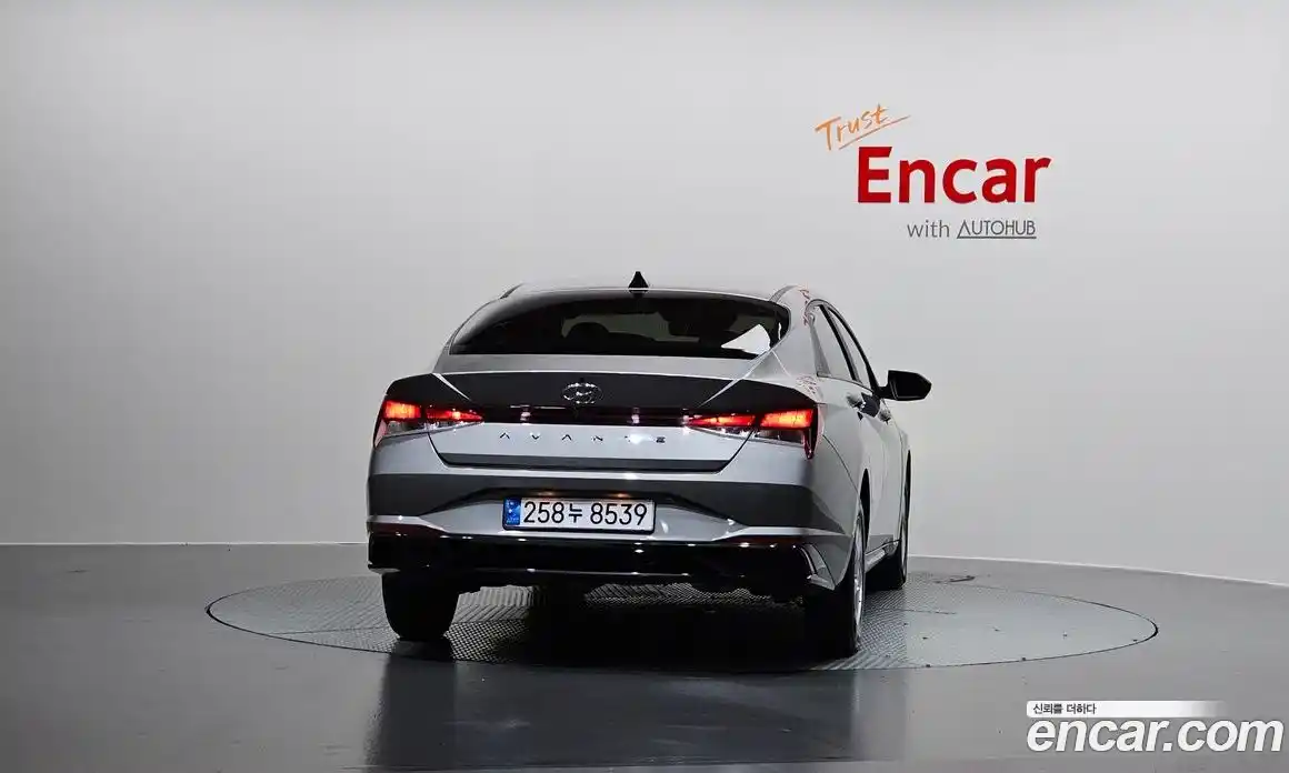 Hyundai Avante 2020 1.6 автомат (гидро), фото 4