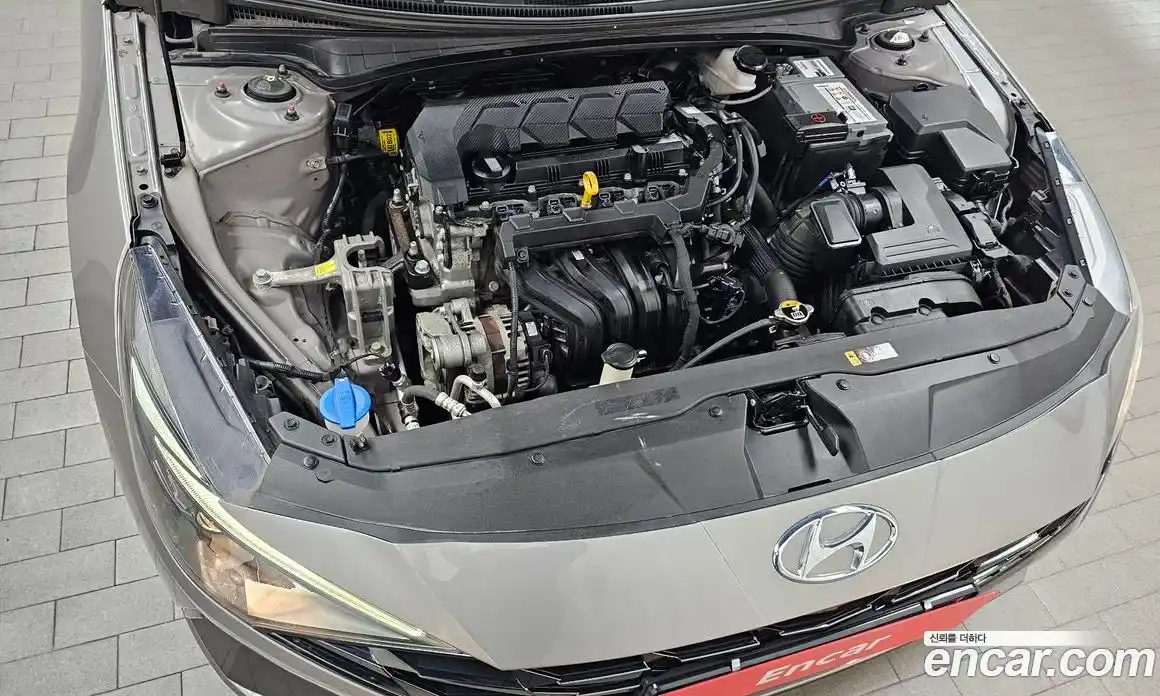 Hyundai Avante 2020 1.6 автомат (гидро), фото 6