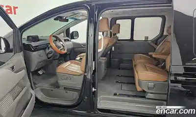 Hyundai Staria 2023 2.2 автомат (гидро), миниатюра 12