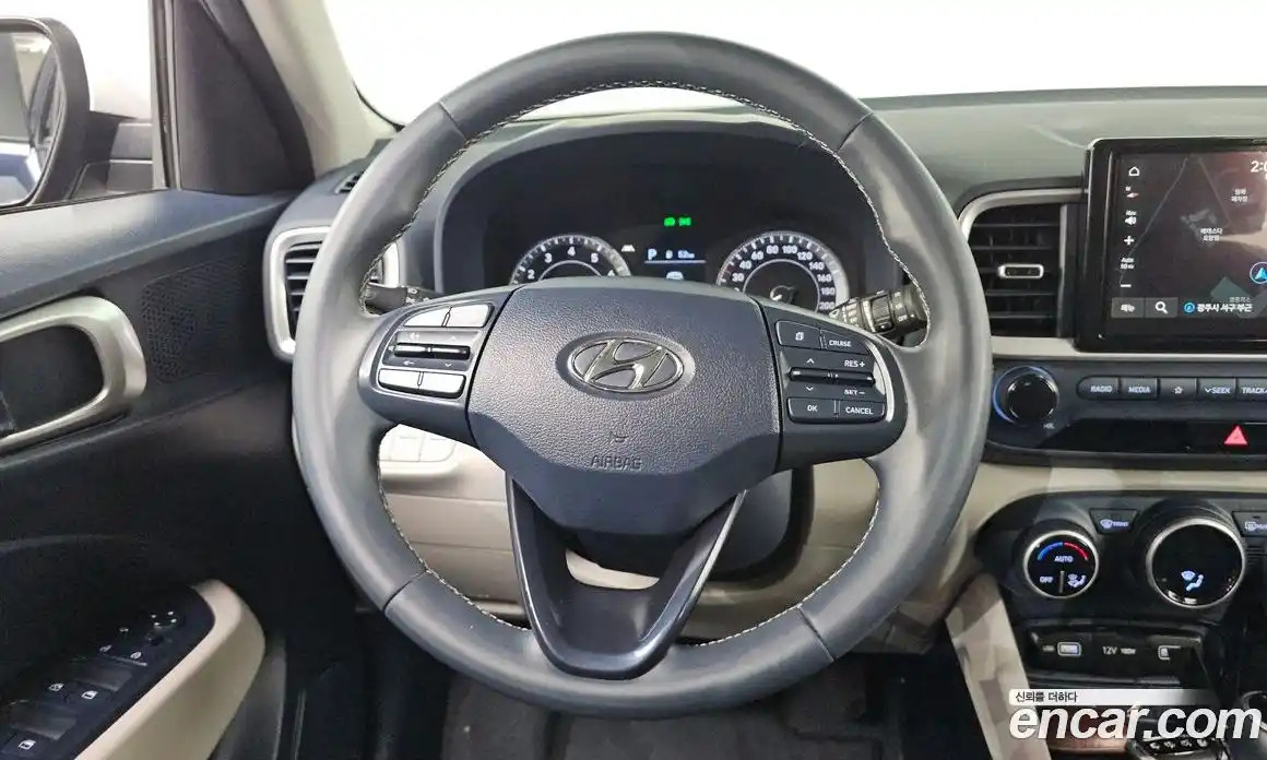 Hyundai Venue 2022 1.6 автомат (гидро), фото 11