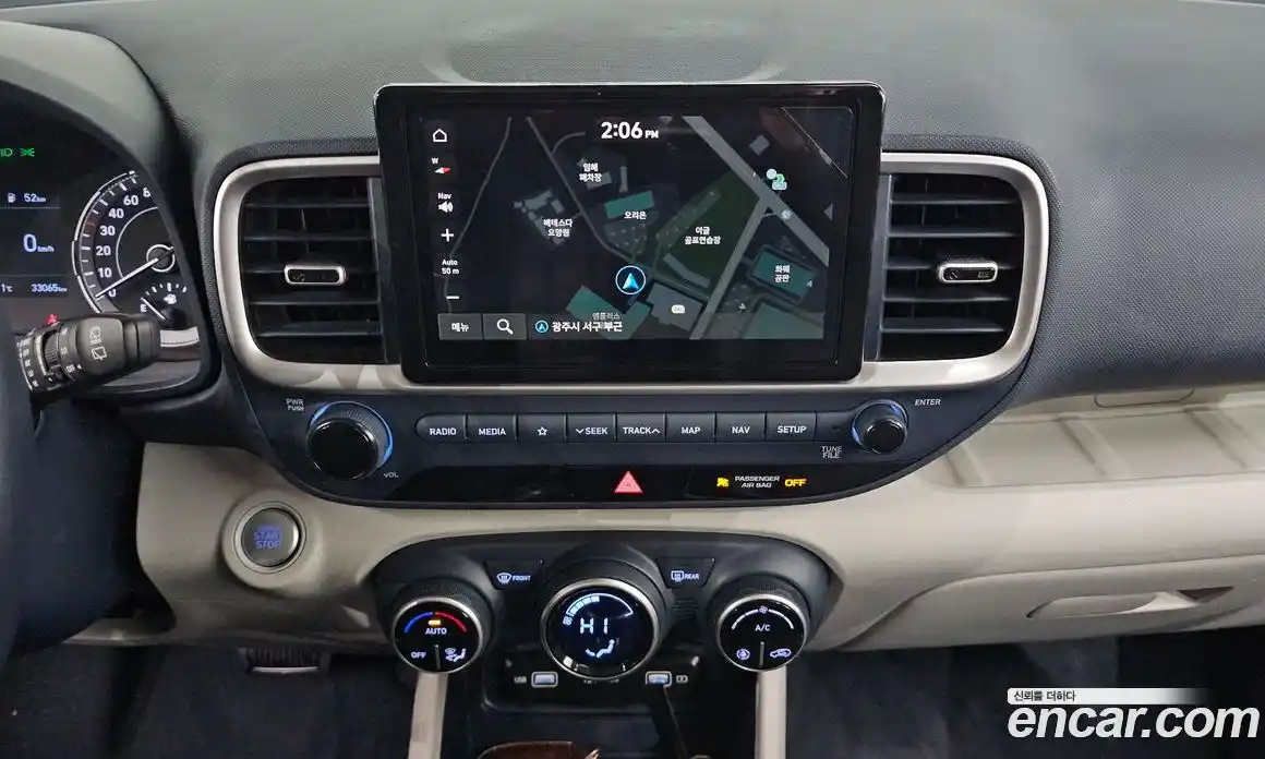 Hyundai Venue 2022 1.6 автомат (гидро), фото 12