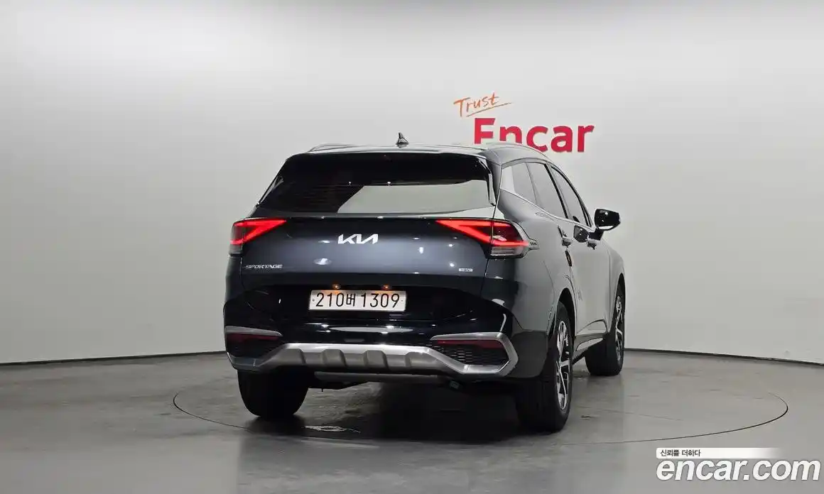 Kia Sportage 2021 1.6 автомат (гидро), фото 4