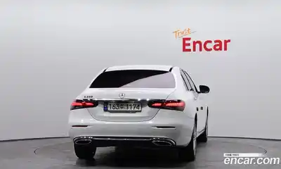 Mercedes-Benz E-Class 2021 2.0 автомат (гидро), миниатюра 4