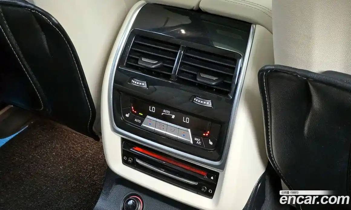 BMW X7 2021 3.0 автомат (гидро), фото 18