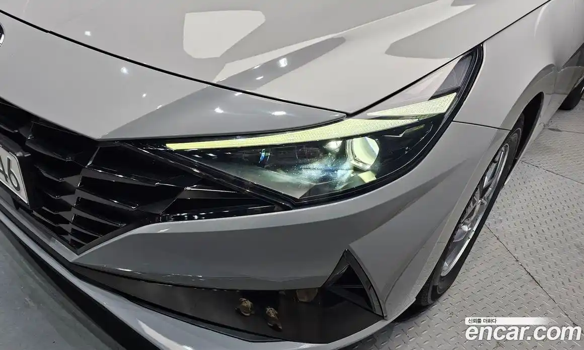 Hyundai Avante 2021 1.6 автомат (гидро), фото 18
