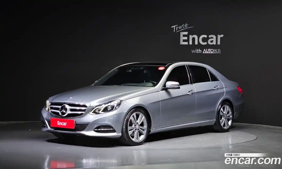 Mercedes-Benz E-Class 2013 3.5 гидро, фото 1 Mercedes-Benz E-Class 2013 3.5 гидро, фото 1