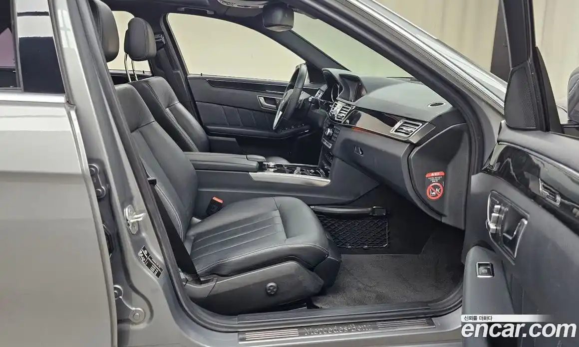 Mercedes-Benz E-Class 2013 3.5 гидро, фото 11 Mercedes-Benz E-Class 2013 3.5 гидро, фото 11