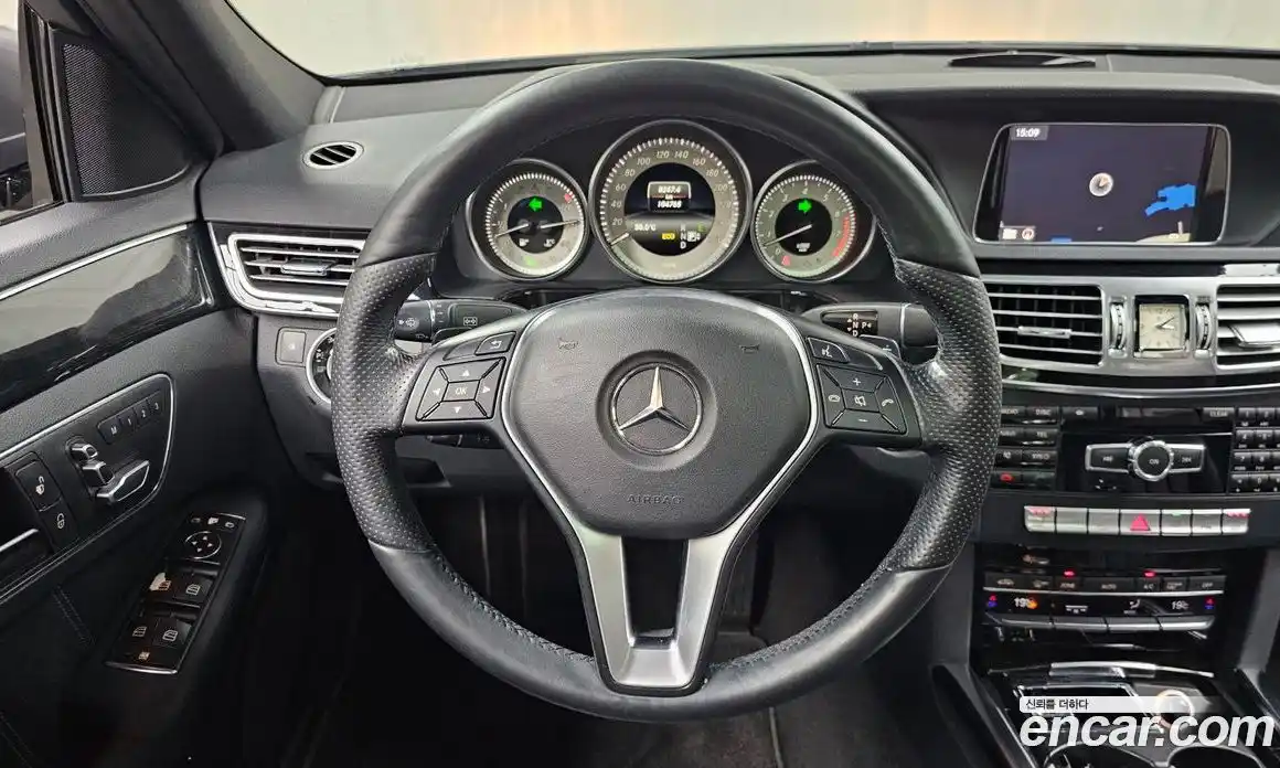Mercedes-Benz E-Class 2013 3.5 гидро, фото 13 Mercedes-Benz E-Class 2013 3.5 гидро, фото 13