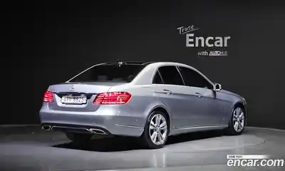 Mercedes-Benz E-Class 2013 3.5 гидро, миниатюра 2 Mercedes-Benz E-Class 2013 3.5 гидро, миниатюра 2