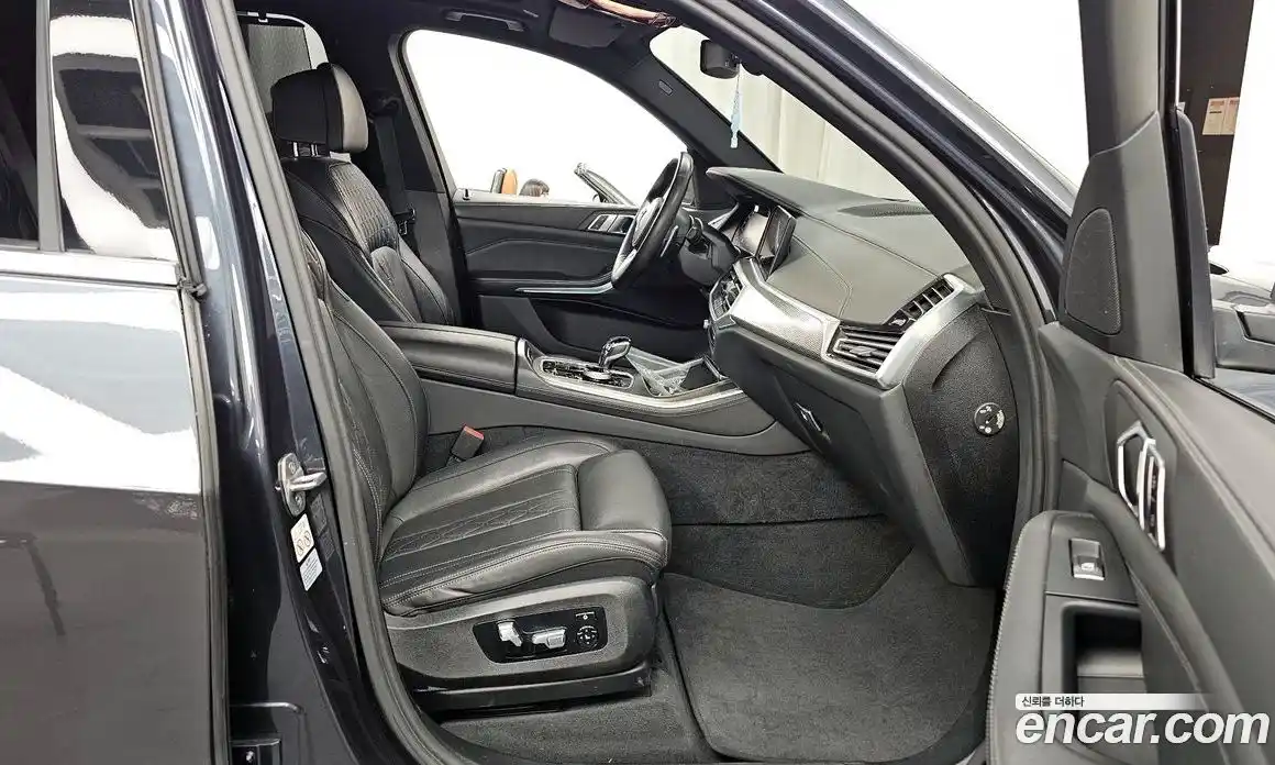BMW X5 2022 3.0 автомат (гидро), фото 11