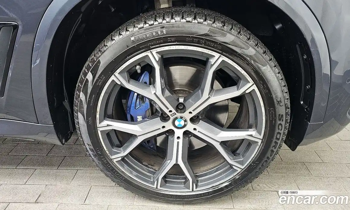 BMW X5 2022 3.0 автомат (гидро), фото 5