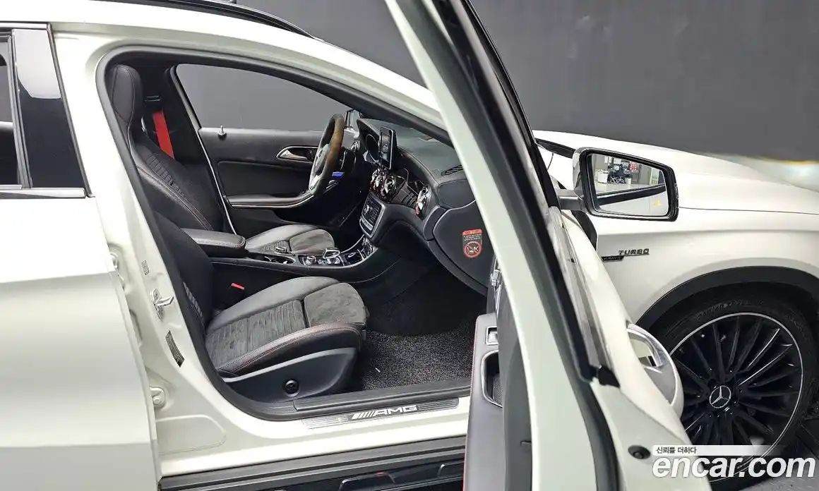 Mercedes-Benz GLA-Class 2018 2.0 гидро, фото 11 Mercedes-Benz GLA-Class 2018 2.0 гидро, фото 11