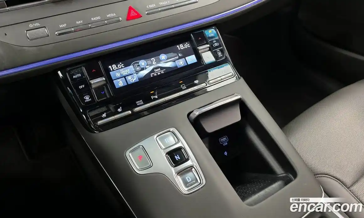 Hyundai Grandeur 2021 2.4 автомат (гидро), фото 12