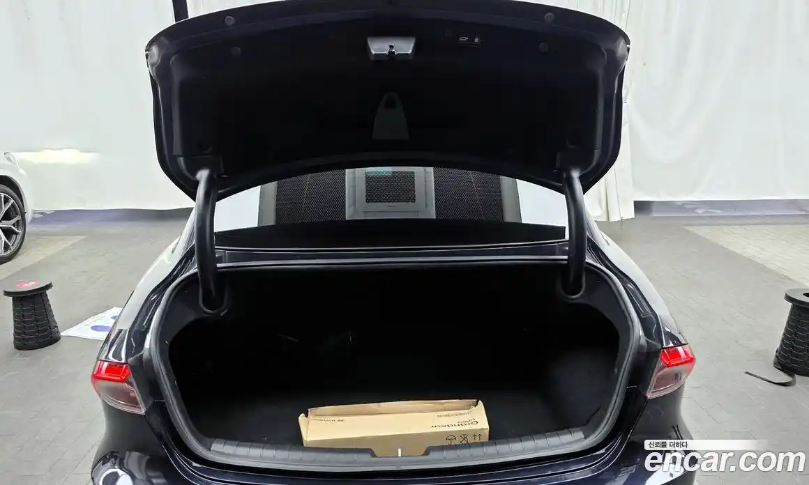 Hyundai Grandeur 2021 2.4 автомат (гидро), фото 26