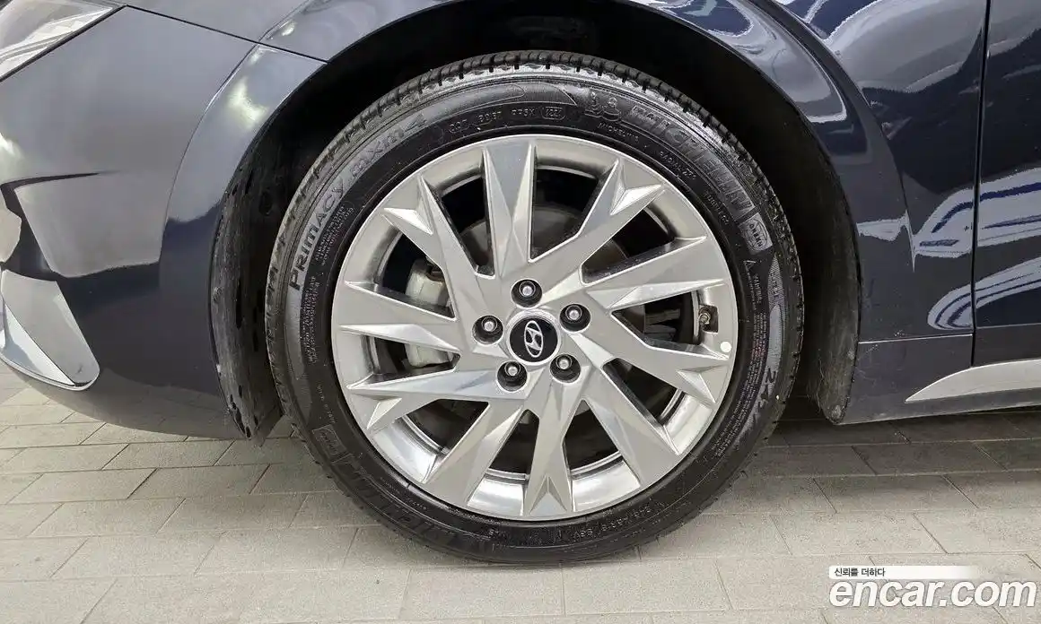 Hyundai Grandeur 2021 2.4 автомат (гидро), фото 5
