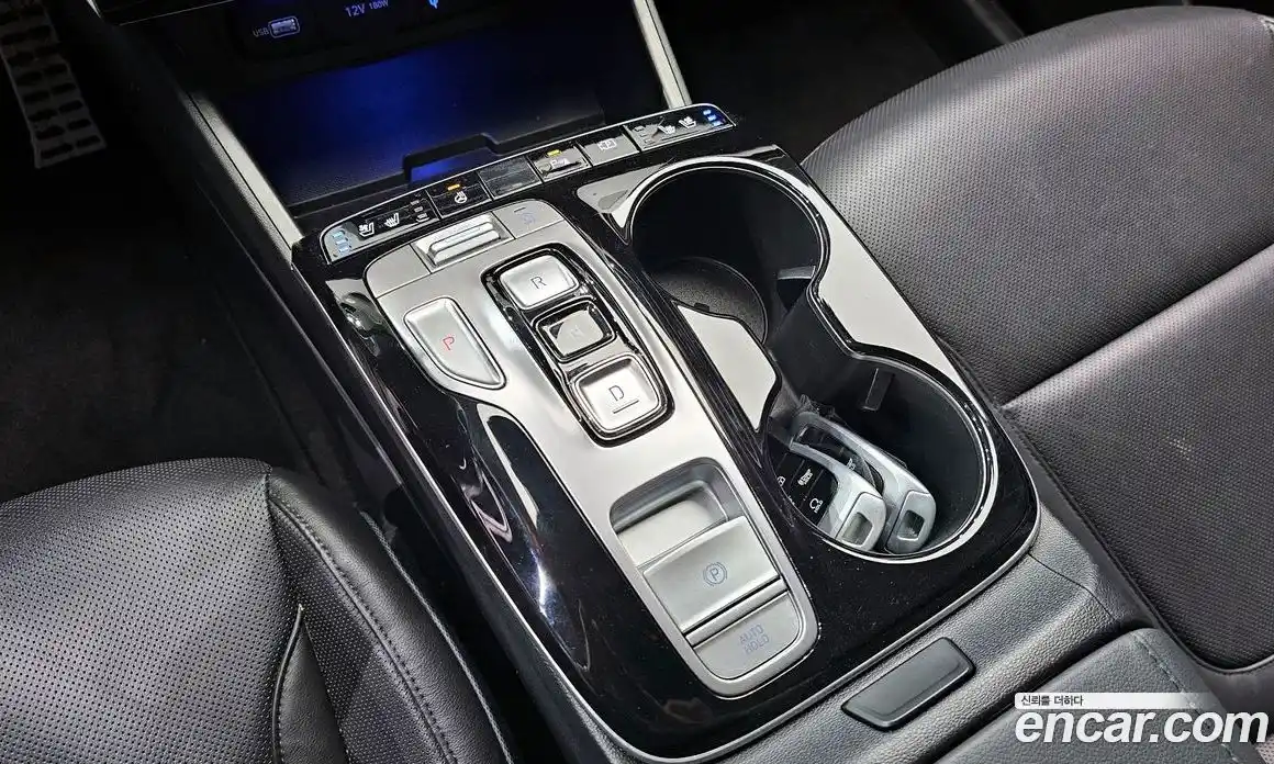 Hyundai Tucson 2022 1.6 автомат (гидро), фото 12