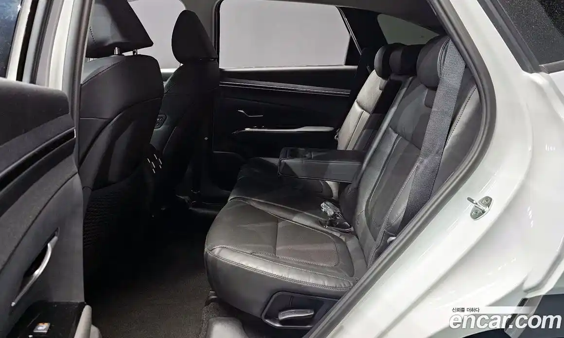 Hyundai Tucson 2022 1.6 автомат (гидро), фото 18
