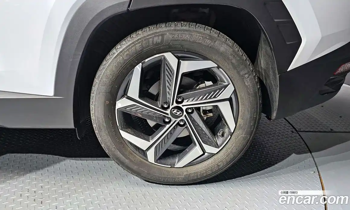 Hyundai Tucson 2022 1.6 автомат (гидро), фото 7