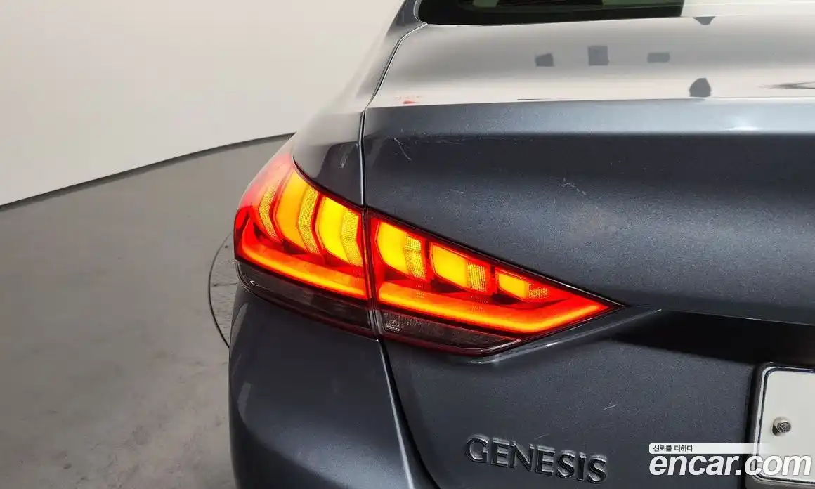 Hyundai Genesis 2015 3.3 автомат (гидро), фото 9