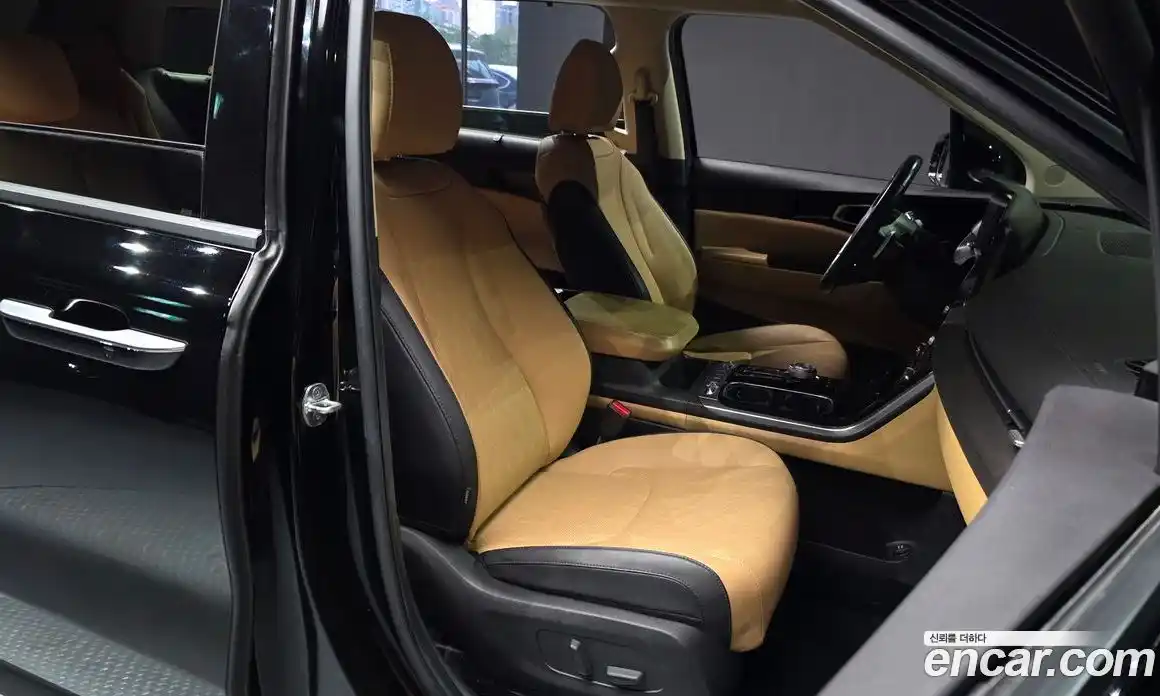 Kia Carnival 2022 2.2 автомат (гидро), фото 18
