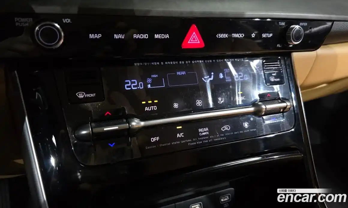 Kia Carnival 2022 2.2 автомат (гидро), фото 22