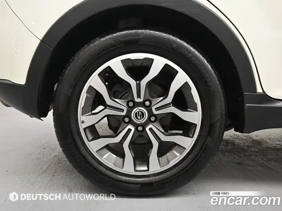 SsangYong Korando 2016 2.2 автомат (гидро), фото 5
