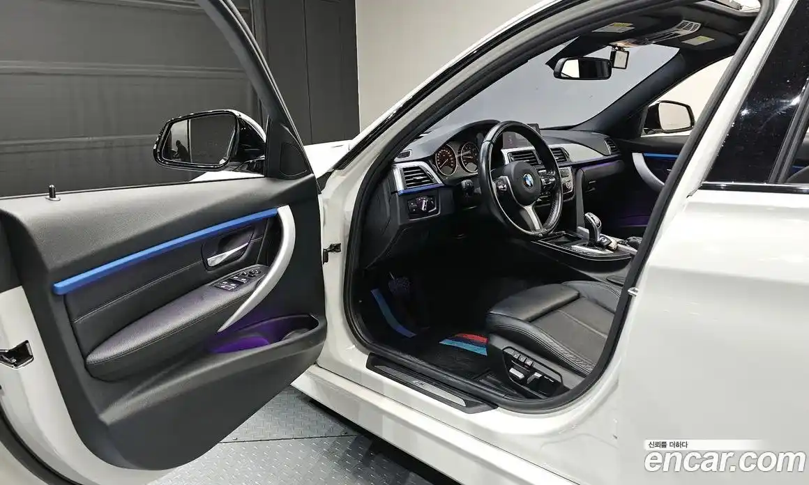 BMW 3 серия 2017 2.0 автомат (гидро), фото 13