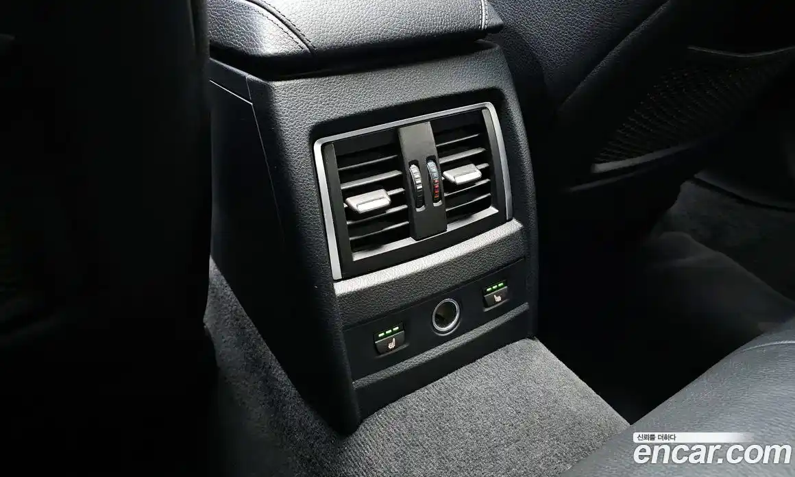BMW 3 серия 2017 2.0 автомат (гидро), фото 24